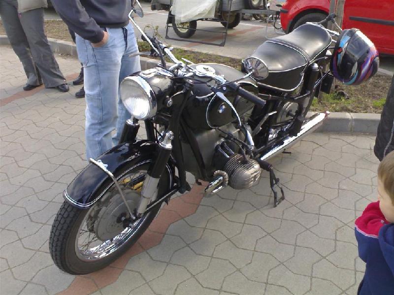 20060416221 (Large).jpg